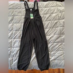 NWT Halara Adjustable Strap Button Plicated Waffle Jogger Overalls sz S
